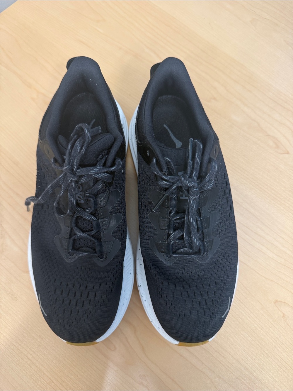 HOKA Women's Kawana 2 Shoes Size 8 - Picture 2 of 7